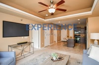 Building Photo - 7438 S Louise Ave