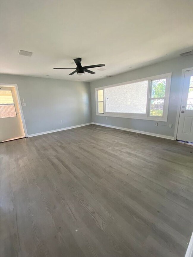 Building Photo - Welcome Home