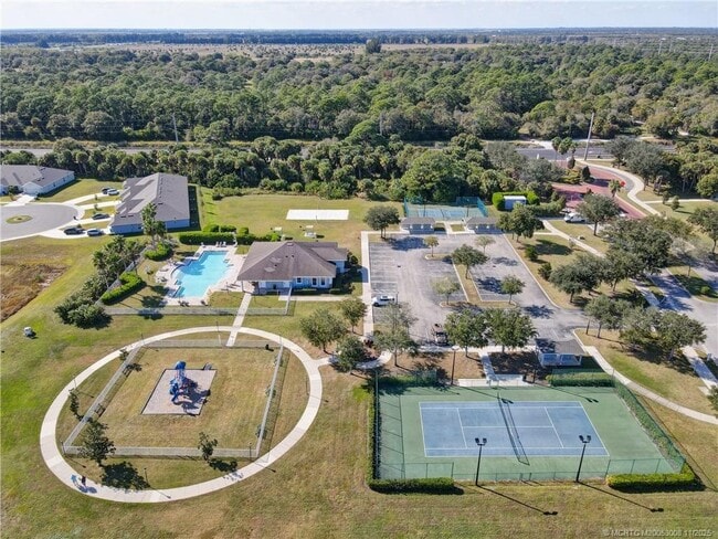 Building Photo - 5208 Manciano St