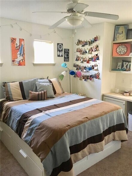 Building Photo - 203 Kelly Rd