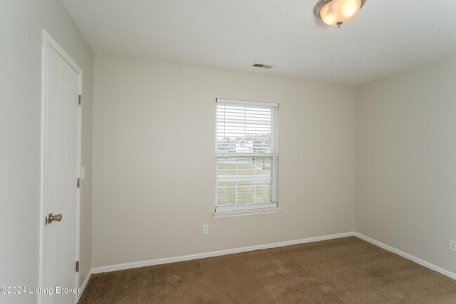 Building Photo - 6623 Timberbend Dr