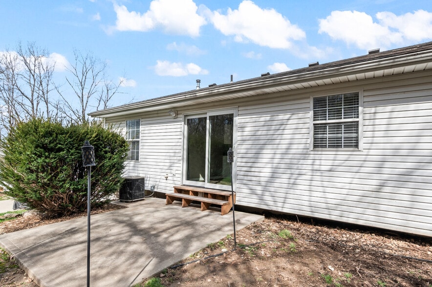 Building Photo - 100 Orourke Drive