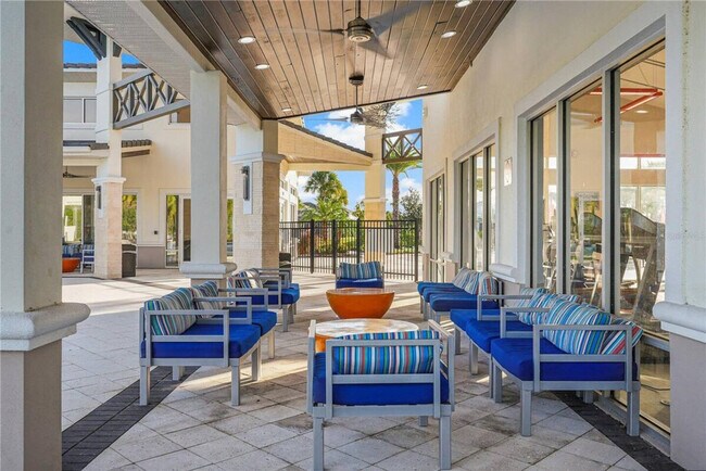 Building Photo - 2689 Calistoga Ave