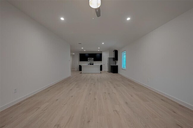 Building Photo - 1703 Stevio Pass