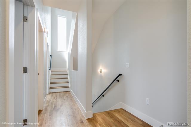 Building Photo - 3312 W 17th Ave