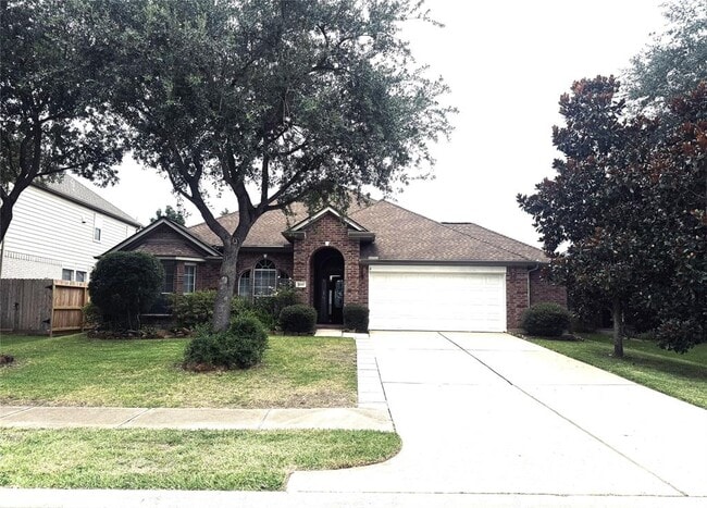 Primary Photo - 2910 Sandleigh Dr