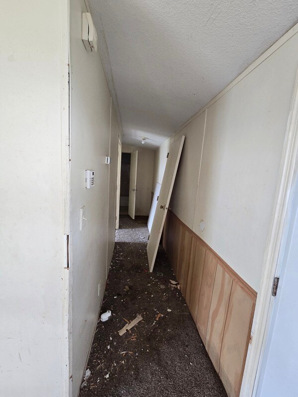 Building Photo - 2416 Cattail Cir