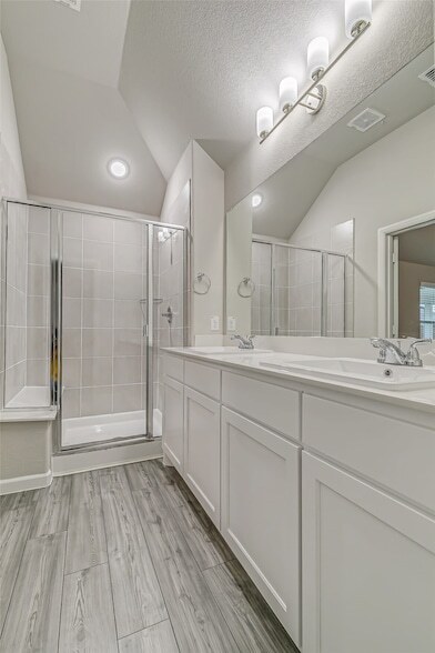 Building Photo - 2419 Rocky Mountain Dr