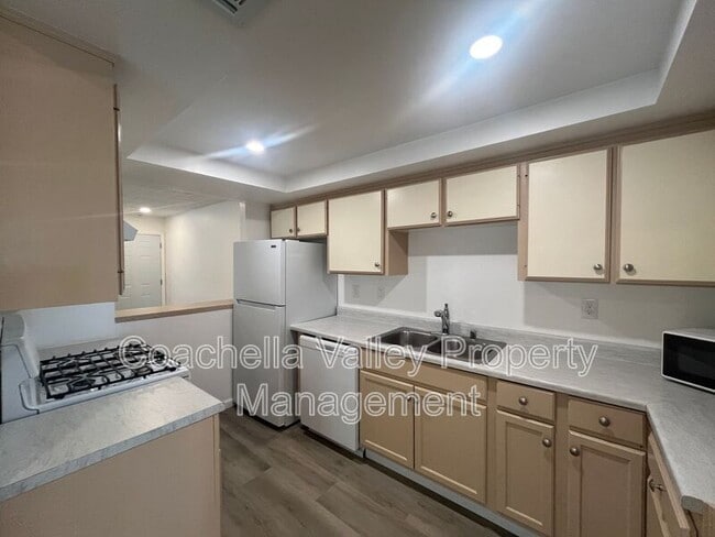 Building Photo - 66435 5th St