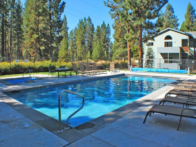 Building Photo - Powder Village Condominiums Unit A8