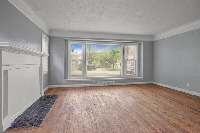 Building Photo - 19356 Westmoreland Rd