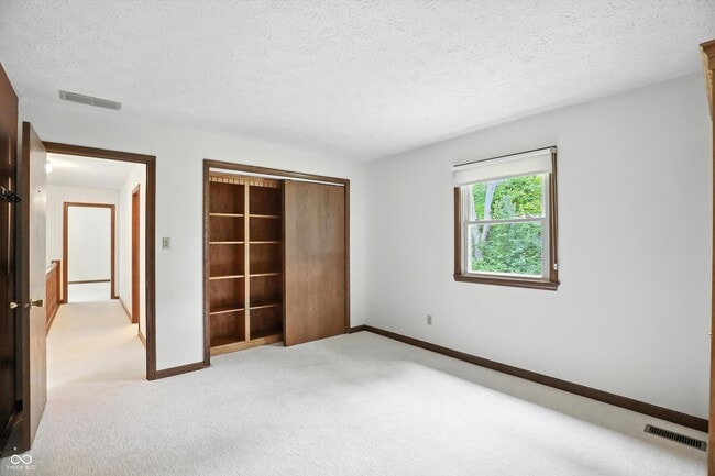 Building Photo - 781 Dayton Dr