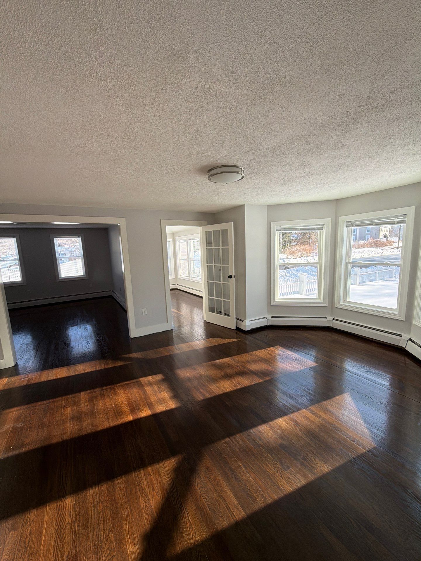 Building Photo - 610 Ives Row