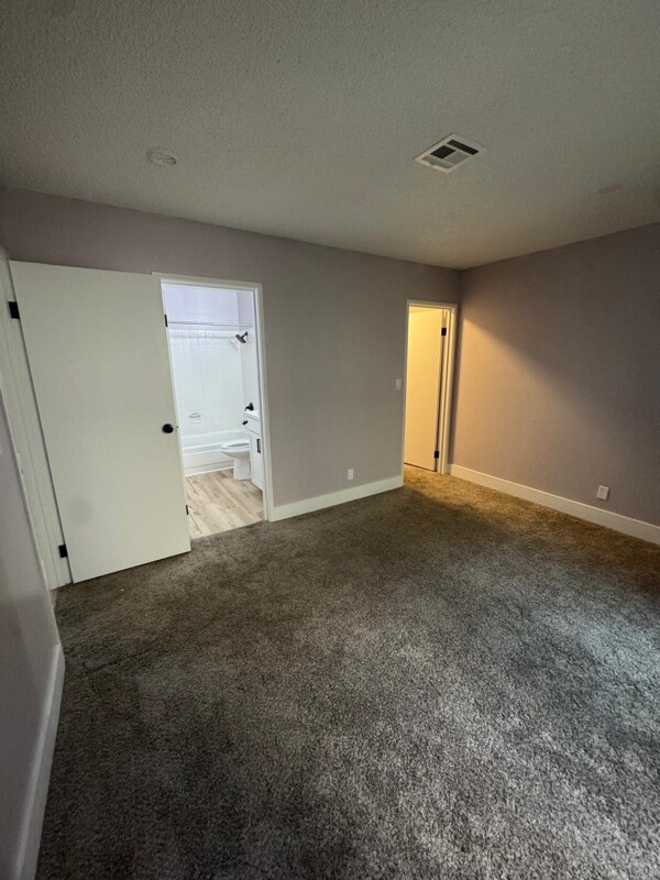 Building Photo - 457 N Lamb Blvd