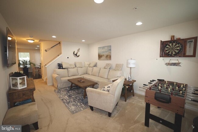 Primary Photo - 130 Intrepid Ln