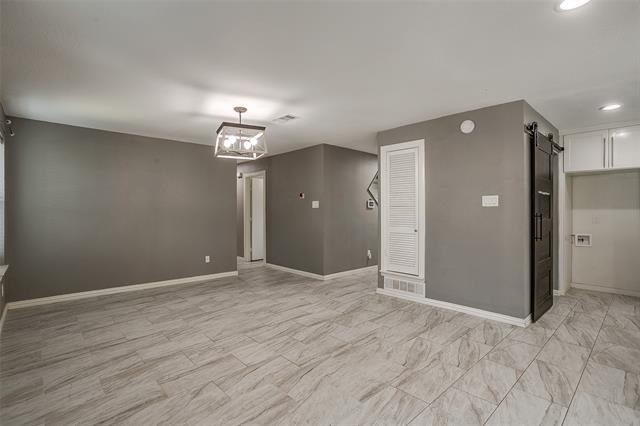 Building Photo - 1905 Chattanooga Dr