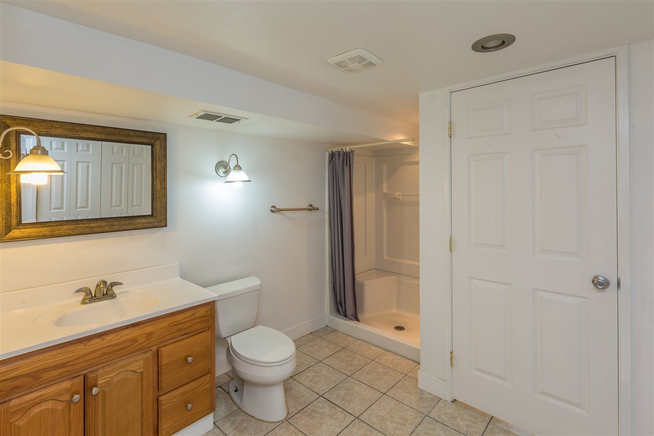 2nd Bath - 4821 N Greenwood Blvd