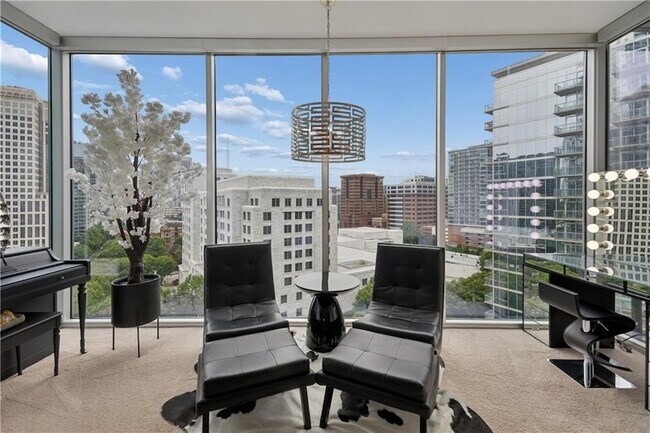 Building Photo - 1080 Peachtree St NE