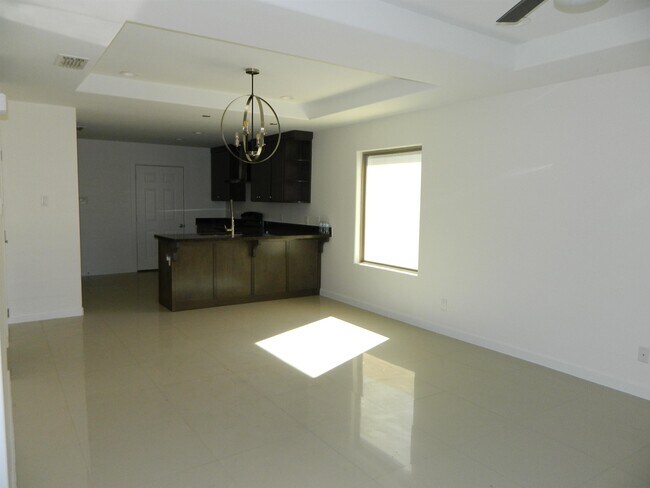 Building Photo - 1615 Dra Eve Perez Lane