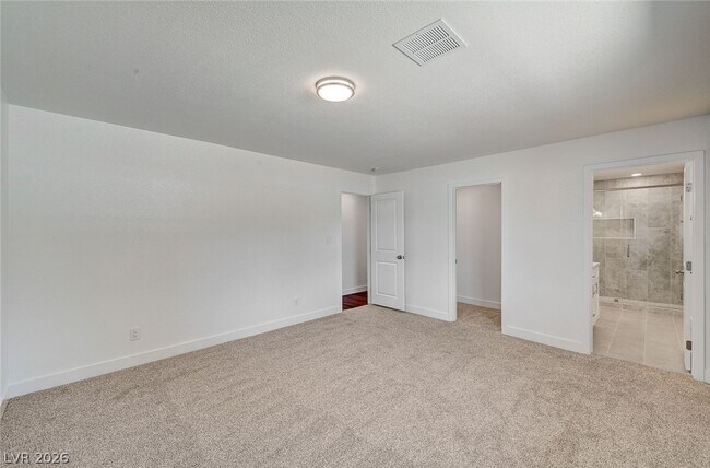 Building Photo - 1580 Quarter Horse Dr
