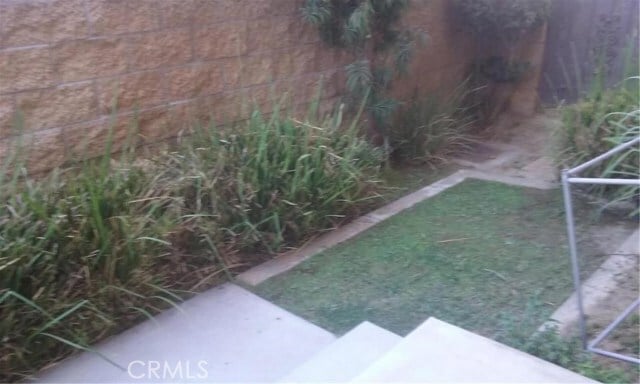 Building Photo - 128 E Broadway