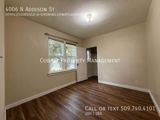 Building Photo - 4006 N Addison St