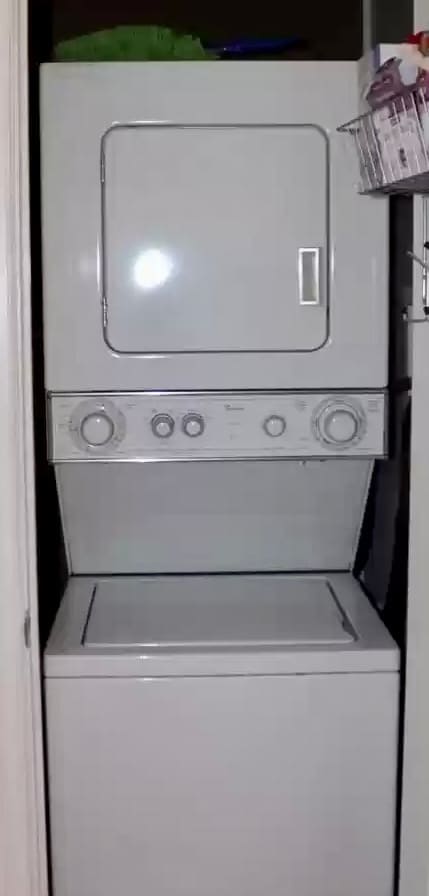 Washer / Dryer Unit - 760 Dexter St