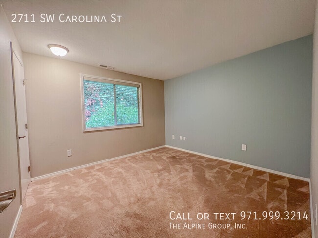 Building Photo - 2711 SW Carolina St