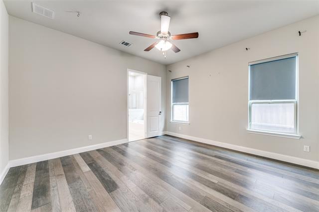 Building Photo - 17660 Sequoia Dr