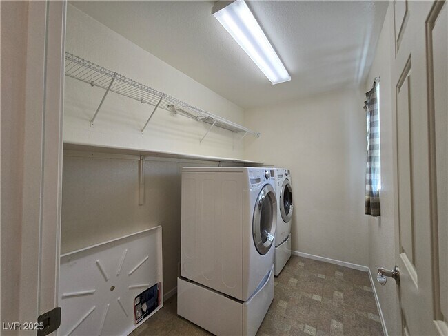 Building Photo - 11868 Partenio Ct
