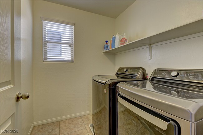 Building Photo - 8633 Todd Allen Creek St