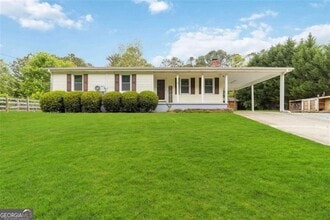 Building Photo - 3040 Land Rd