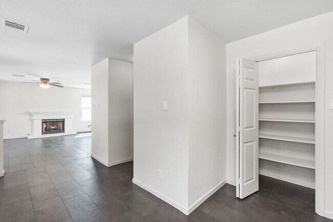 Building Photo - 1310 Strickland Dr