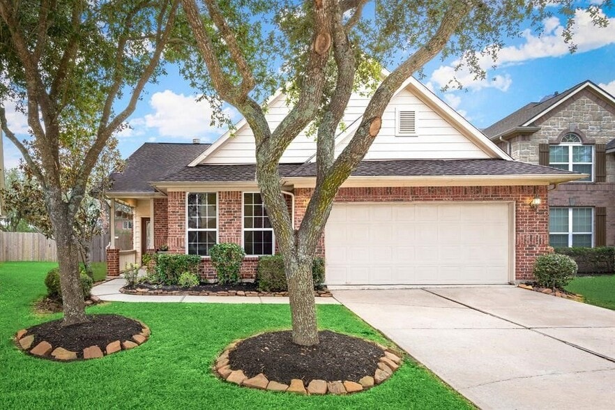 Building Photo - 2710 Golden Creek Ln