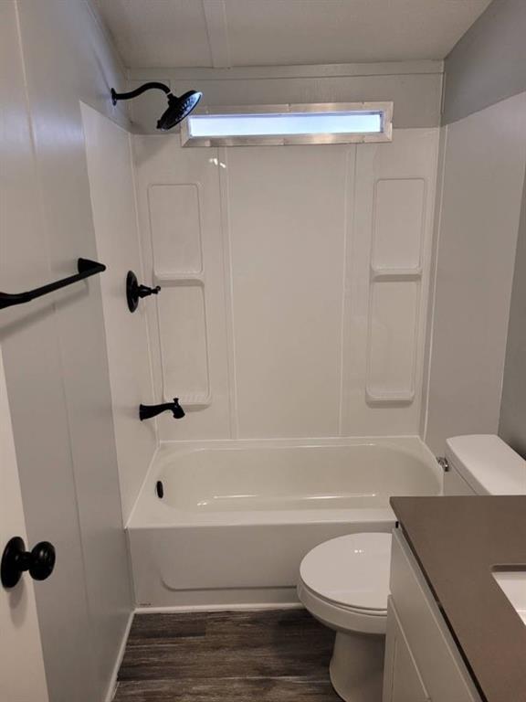 Building Photo - 6516 Blue Water Ct