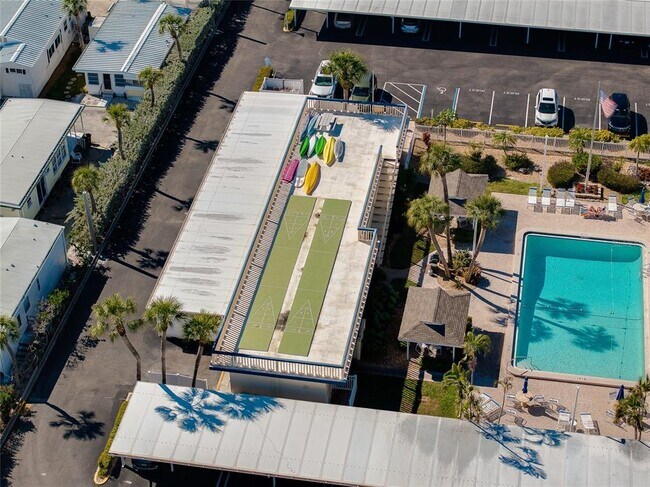 Building Photo - 3806 Gulf of Mexico Dr