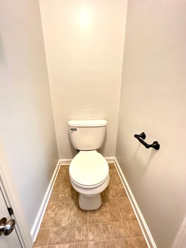 Building Photo - Move-In Special Available! Beautiful Singl...