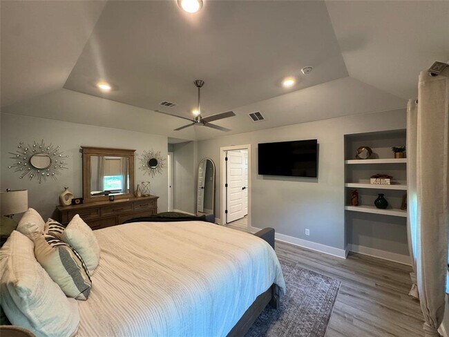 Building Photo - 14413 Celestial Ln