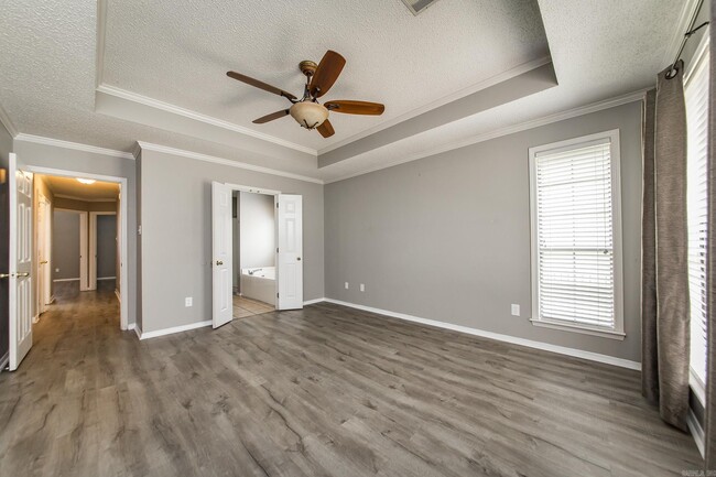 Building Photo - 216 Chantilly Cir