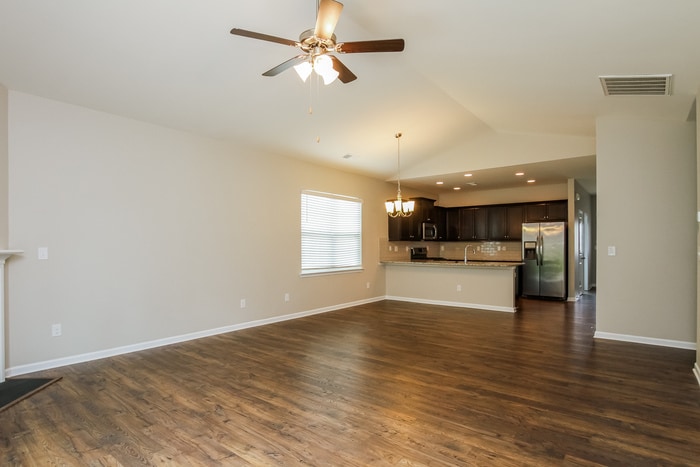 Building Photo - 118 Southhampton St