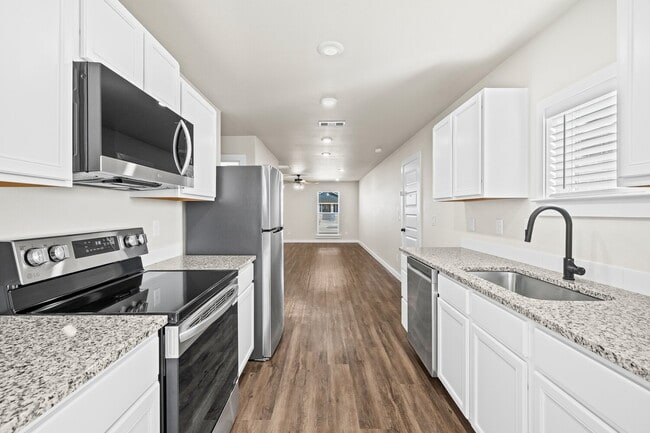 Building Photo - Like - New Construction 3-Bedroom Home in Harvest with Frenship Schools – Ready to Move In!