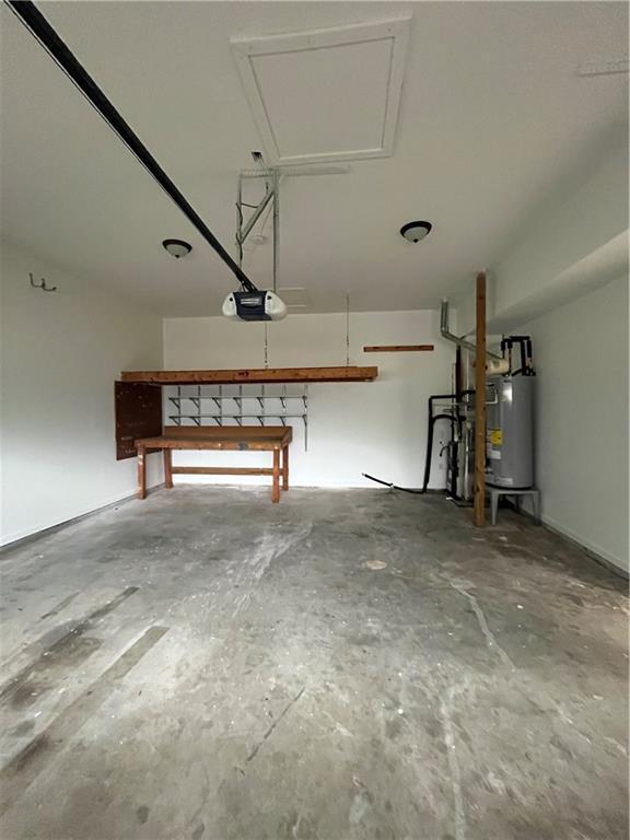 Building Photo - 889 Crew St SW