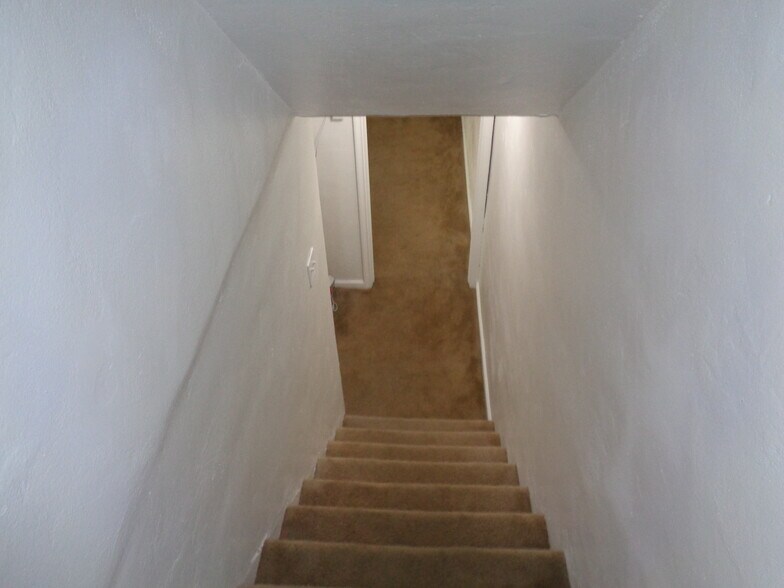 Building Photo - 3024 S 8850 W