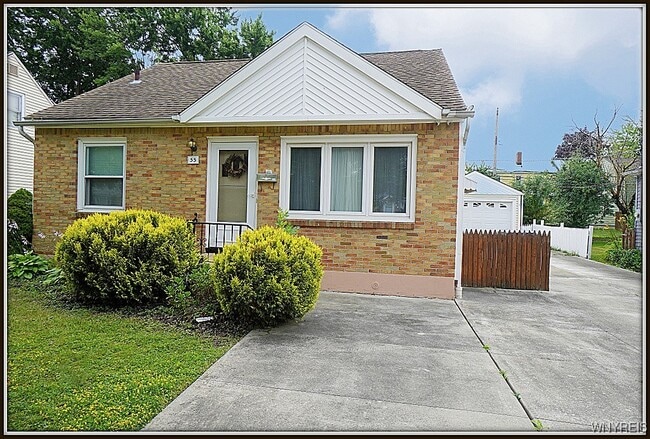 Primary Photo - 55 Cornell Ave