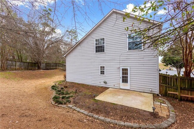 Building Photo - 430 Auldon Ct SE