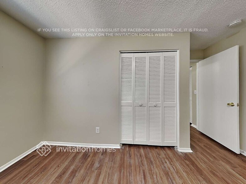 Building Photo - 11307 Plumtree Ct