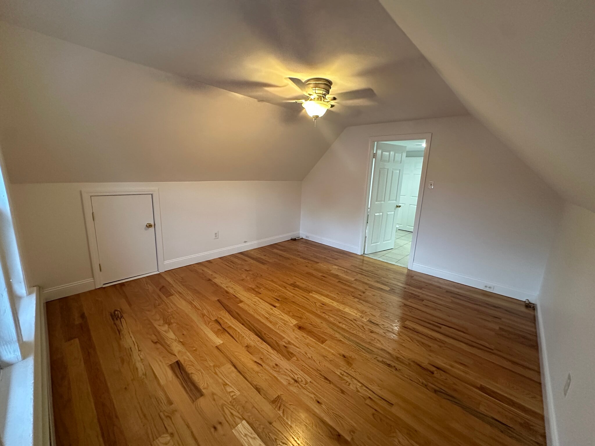 3rd floor bedroom 4 - 120 Cleveland Ave