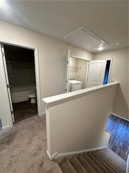 Building Photo - 115 Buckingham Ln