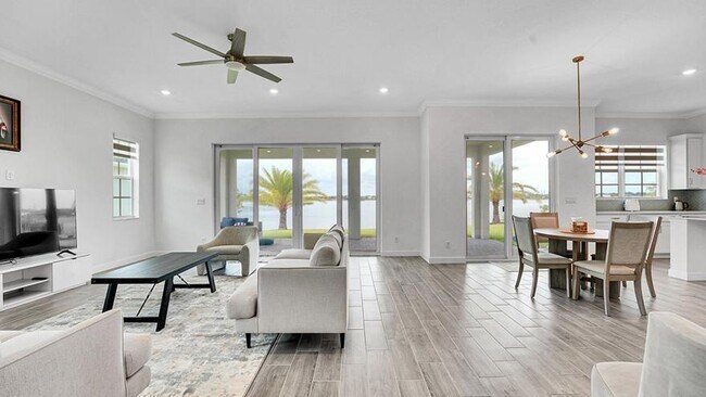 Building Photo - 601 Hookline Cir