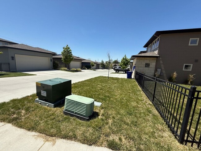 Building Photo - Gorgeous 4 Bedroom Home in Ogden